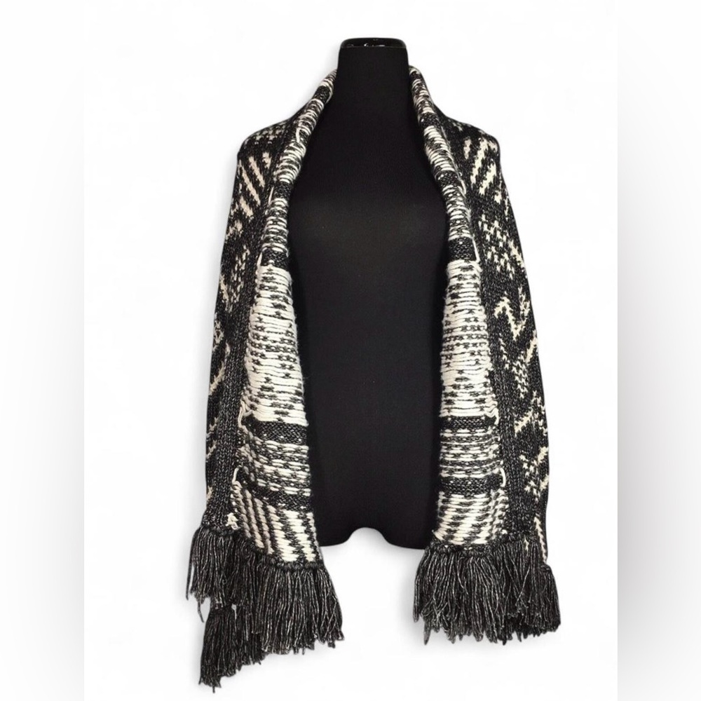 Victoria's Secret Wool Blend Zig Zag Fringe Open Chunky Boho Scarf Sweater Small
